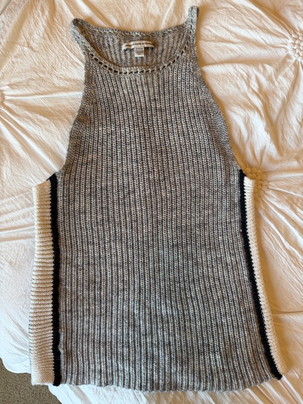 ✅American Eagle  Gray Knit High-Neck Tank w/Cream & Black Trim on sides